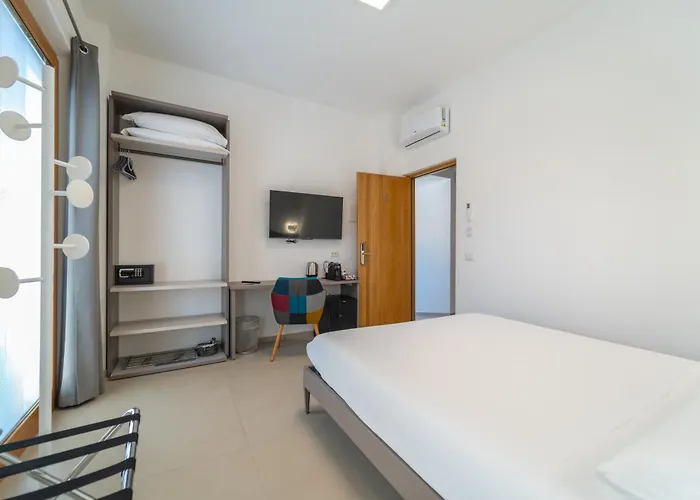 Nuova -luxury & Apartment- *