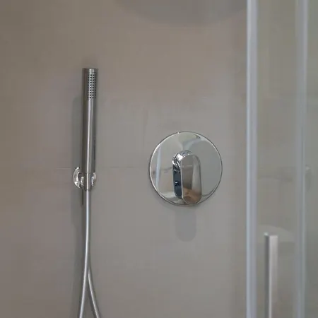 Nuova -luxury & Apartment- *