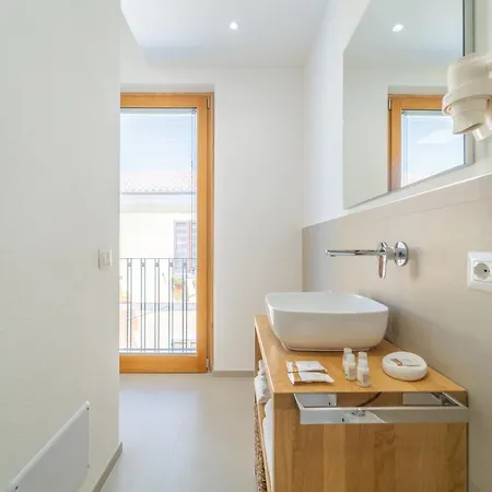 Nuova -luxury & Apartment- 公寓