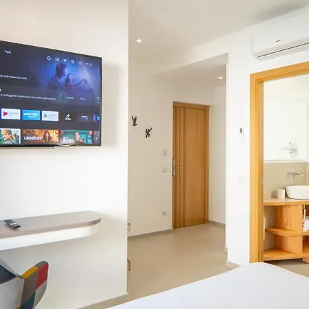 Nuova -luxury & Apartment- * 奧爾比亞