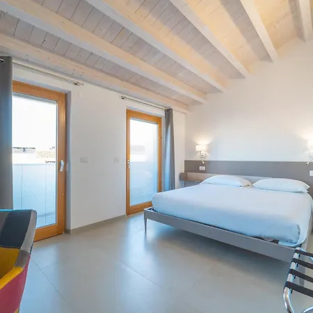 Nuova -luxury & Apartment- 公寓 *