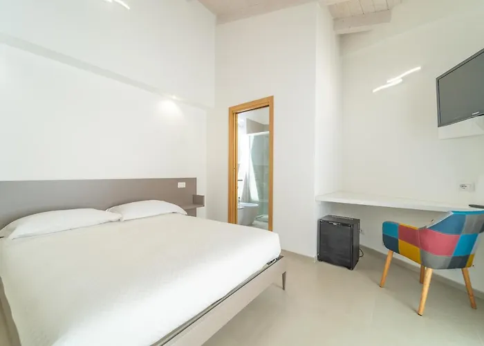 Nuova -luxury & Apartment- アパート